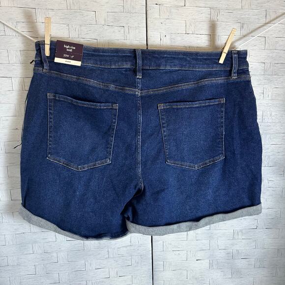 Ava & viv Bermuda denim shorts dark wash high-rise Mini pockets plus size ￼ - Picture 6 of 13